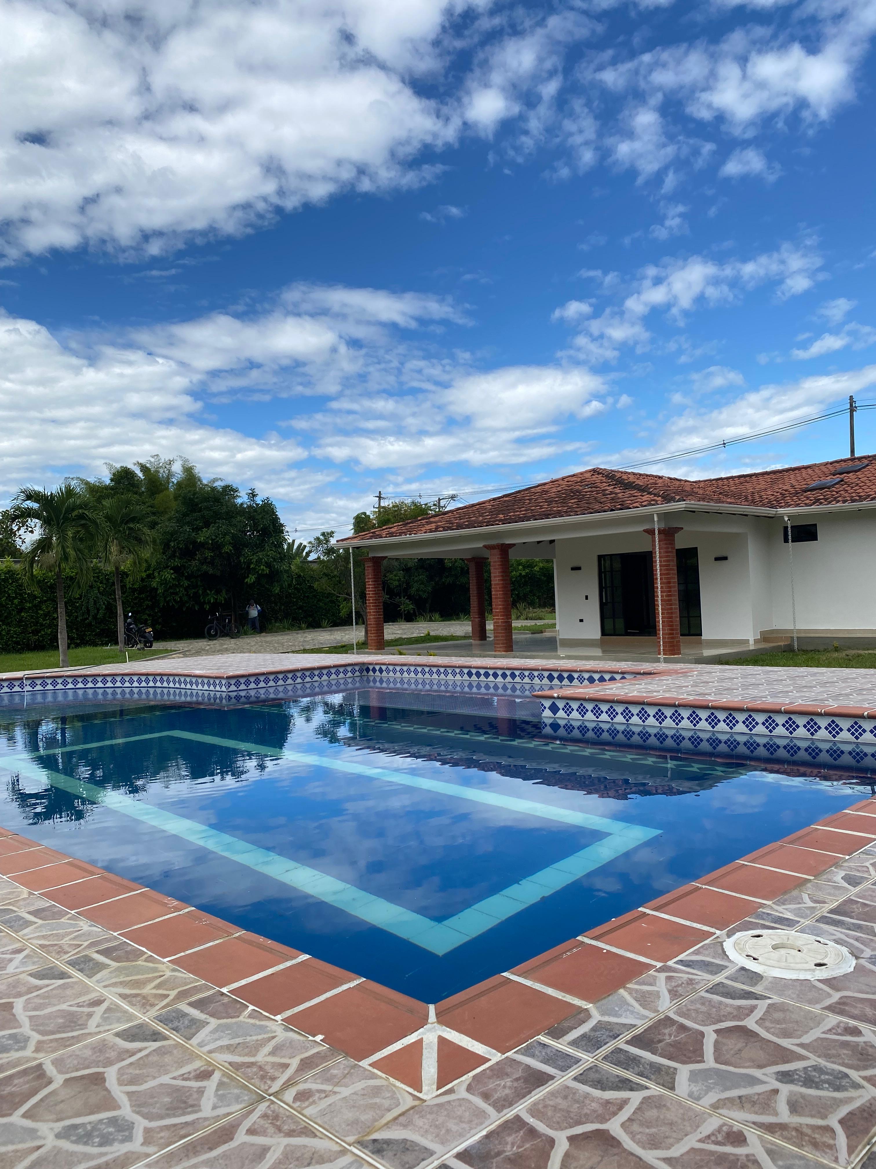 Casa Campestre afueras de Cali en Jamundi