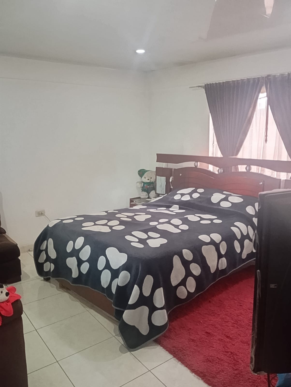 Se Vende Casa Comercial en Fontibon de 253 mt2 - 3 Pisos en Bogotá D.C.