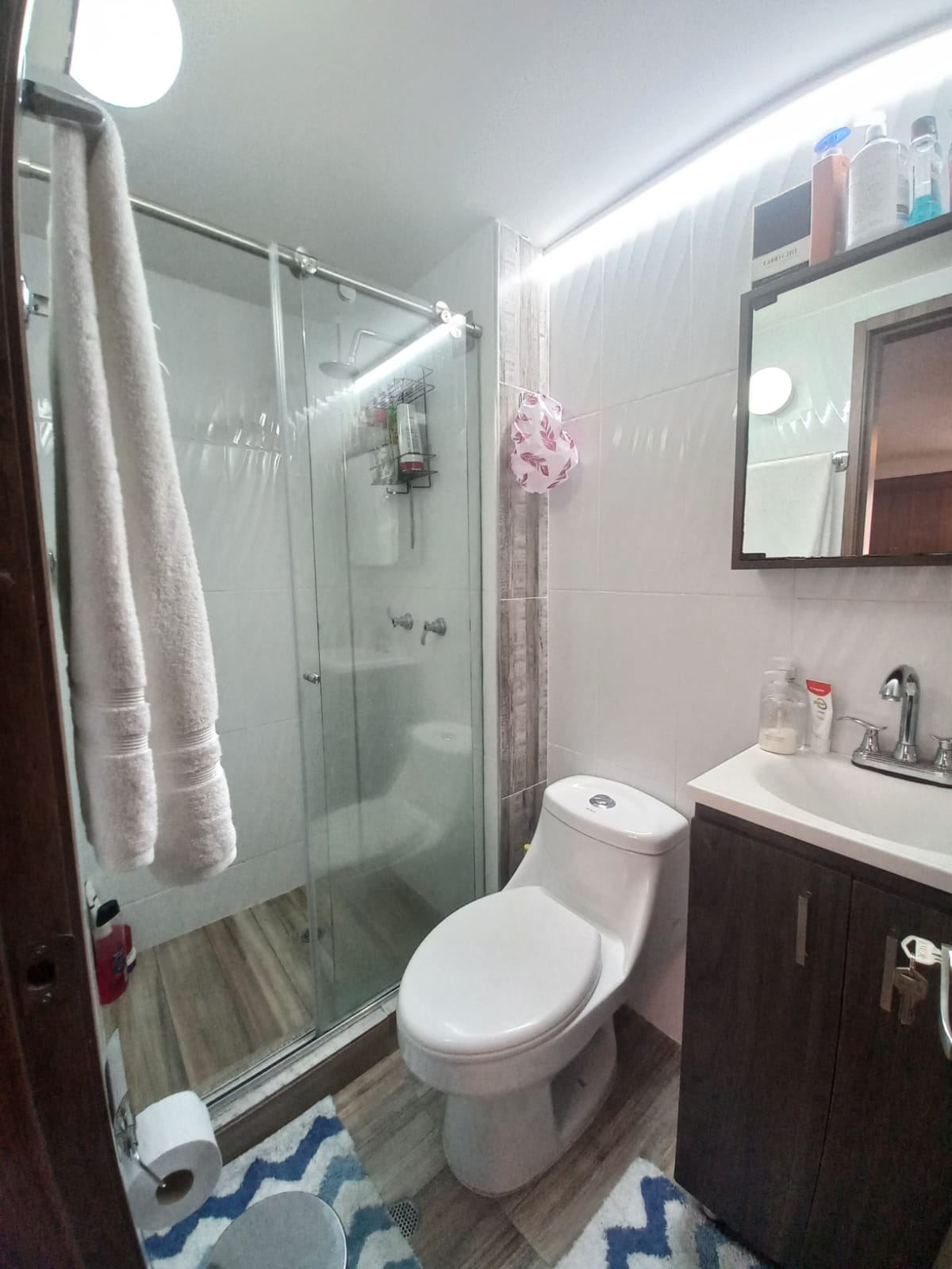 Se Vende Apartamento En Bella Suiza De 64 Mt2 - Remodelado en Bogotá D.C.