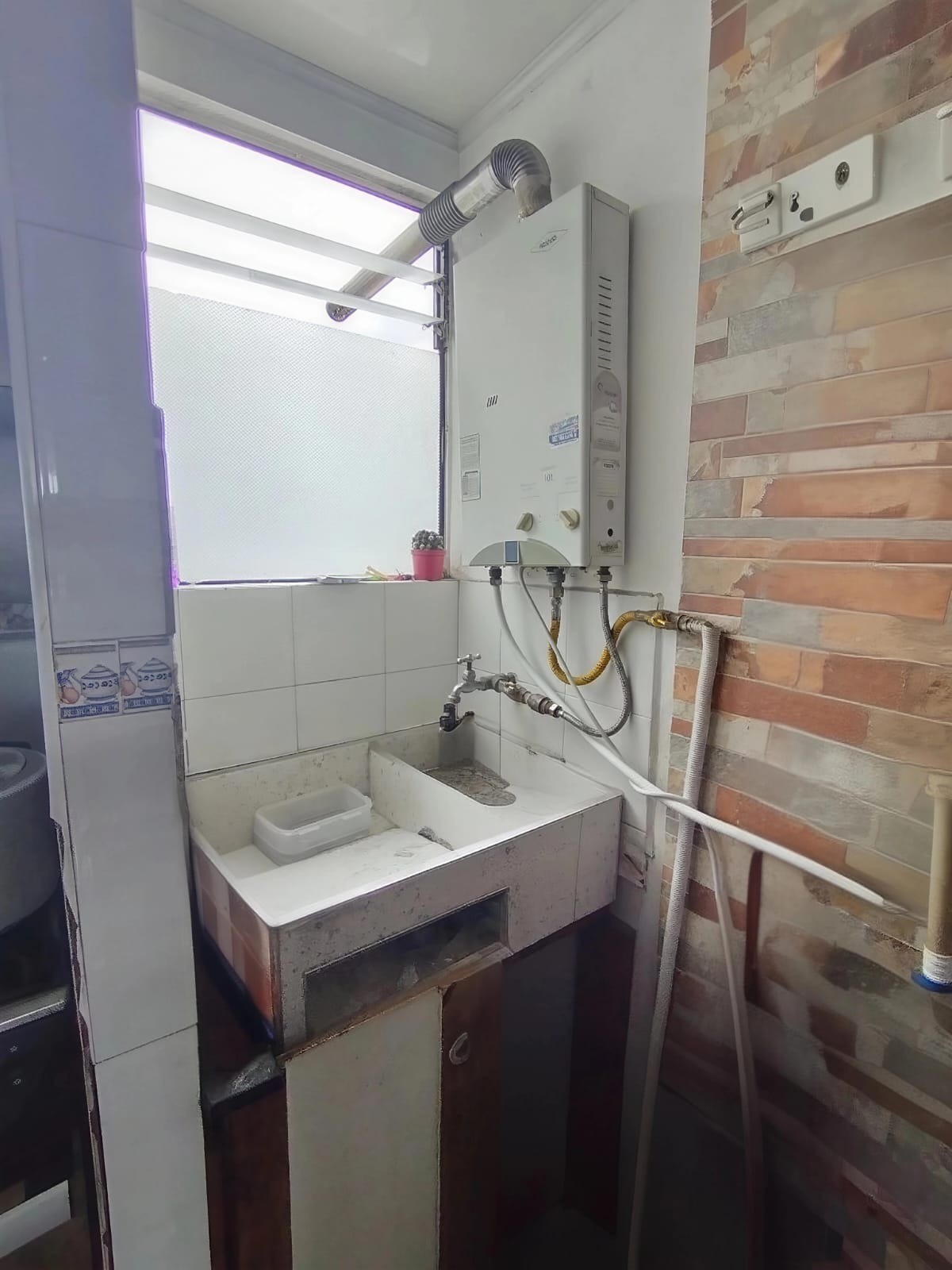 Se Vende Apartamento en Castilla Real Etapa 1 - 5to Piso x Escaleras- 58 m2 +20 de Altillo en Bogotá D.C.
