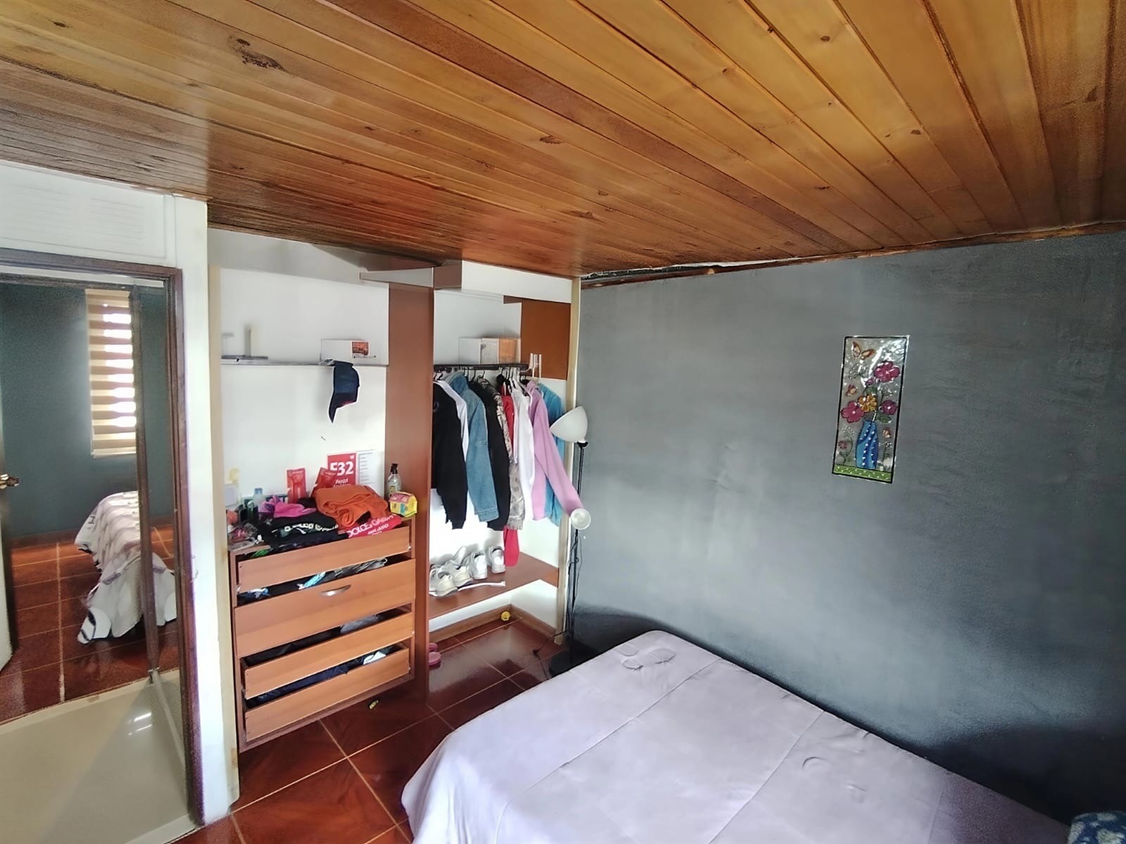 Se Vende Apartamento en Castilla Real Etapa 1 - 5to Piso x Escaleras- 58 m2 +20 de Altillo en Bogotá D.C.