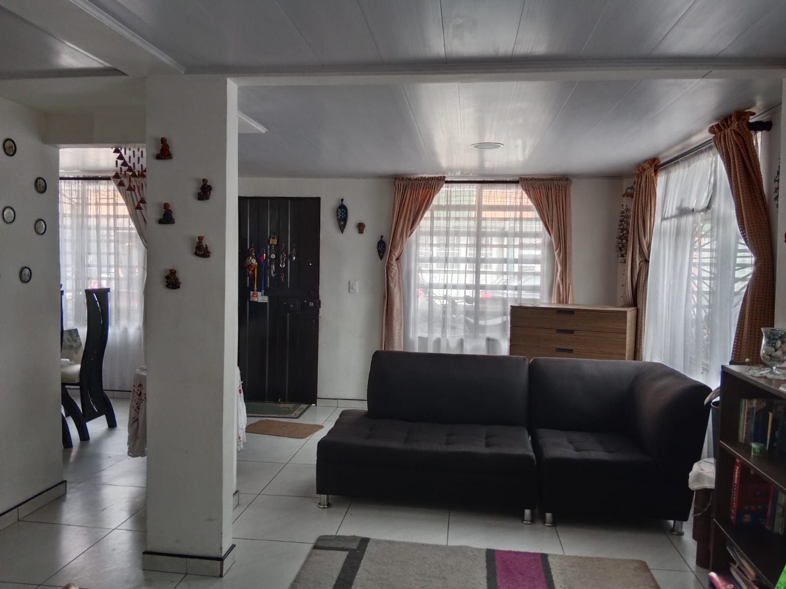Se vende Casa en Soacha Terreros de 140 mt2 -  3 pisos en Soacha