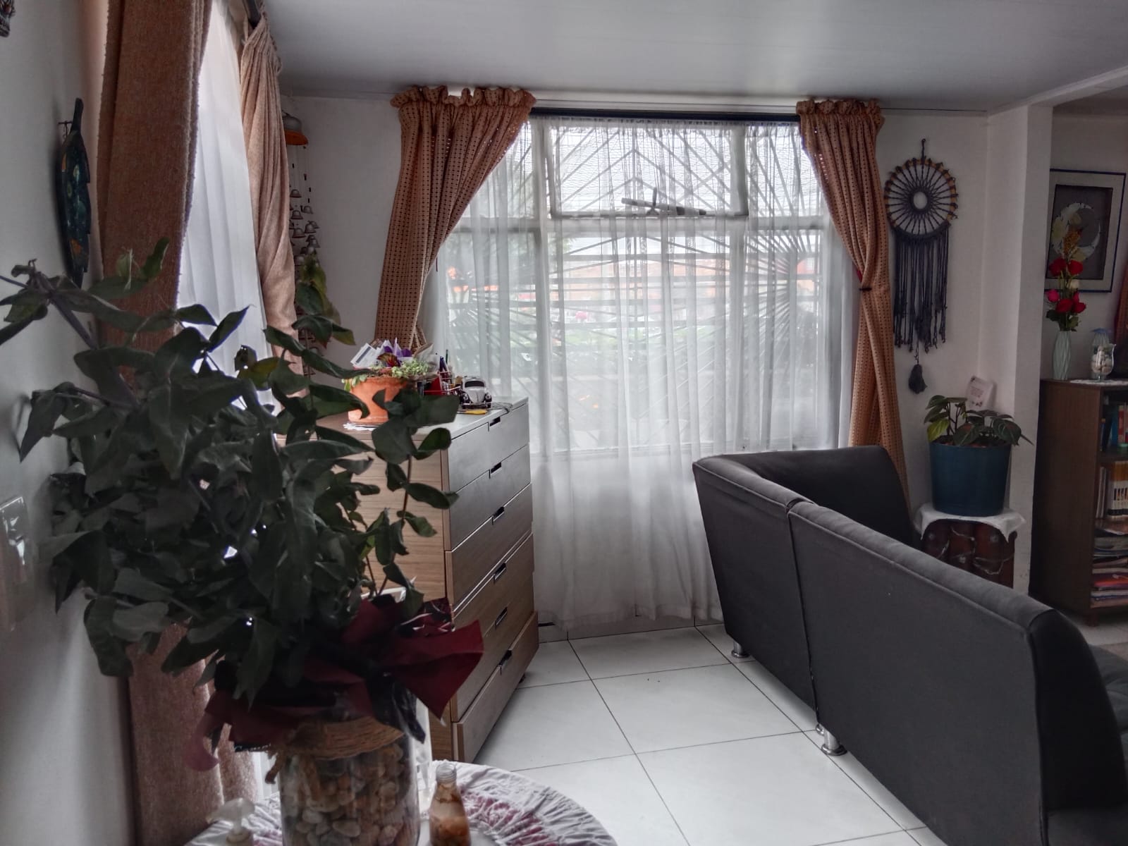 Se vende Casa en Soacha Terreros de 140 mt2 -  3 pisos en Soacha