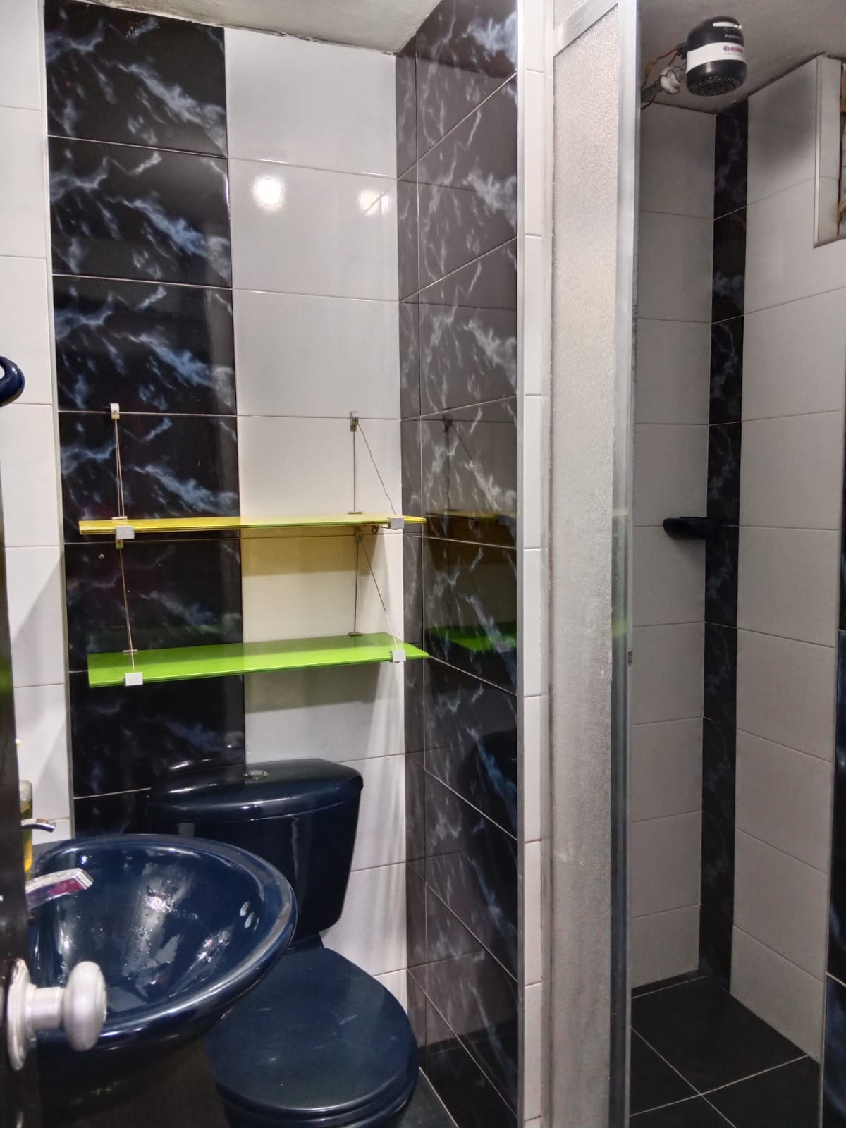 Se vende Casa en Soacha Terreros de 140 mt2 -  3 pisos en Soacha