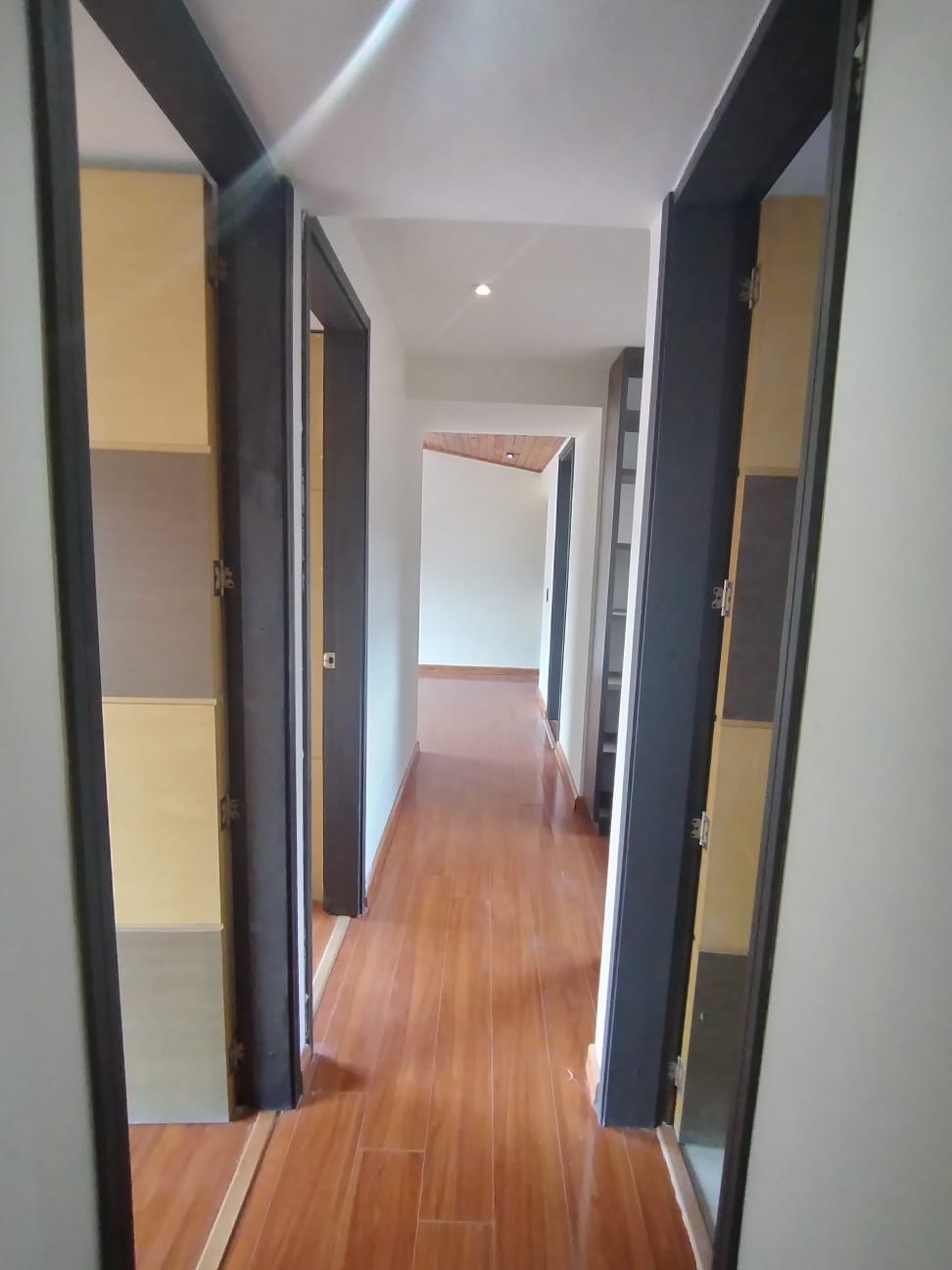 Se Vende Apartamento en Parques de Castilla 6 - 62 mt2 - 6to Piso x escaleras en Bogotá D.C.