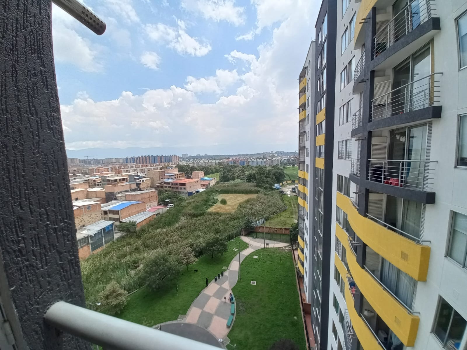En Venta Apartamento En Castilla Plaza Castilla 58 Mt 2 en Bogotá D.C.