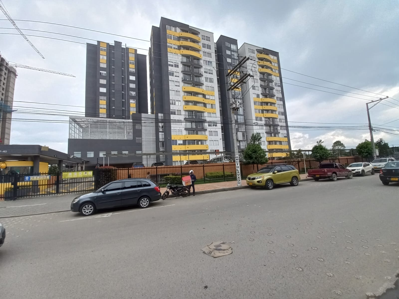 En Venta Apartamento En Castilla Plaza Castilla 58 Mt 2 en Bogotá D.C.