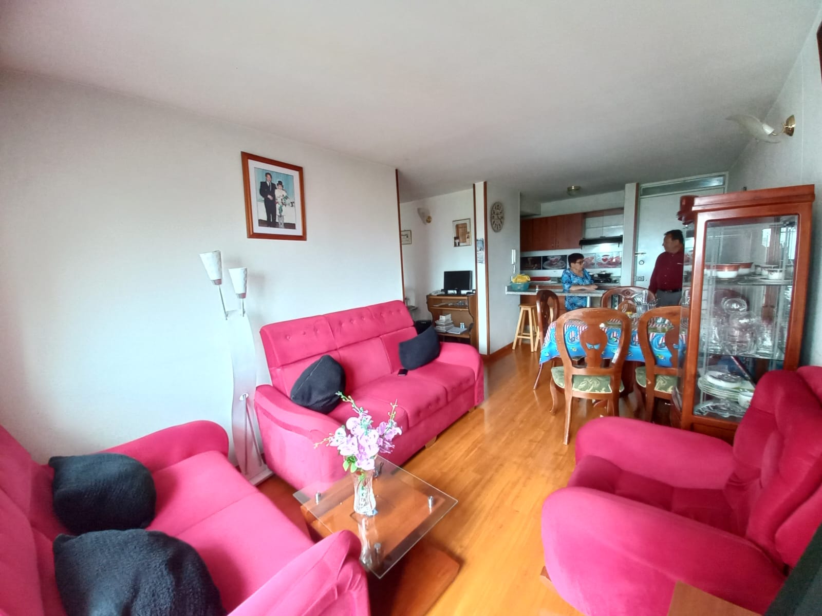 En Venta Apartamento En Castilla Plaza Castilla 58 Mt 2 en Bogotá D.C.