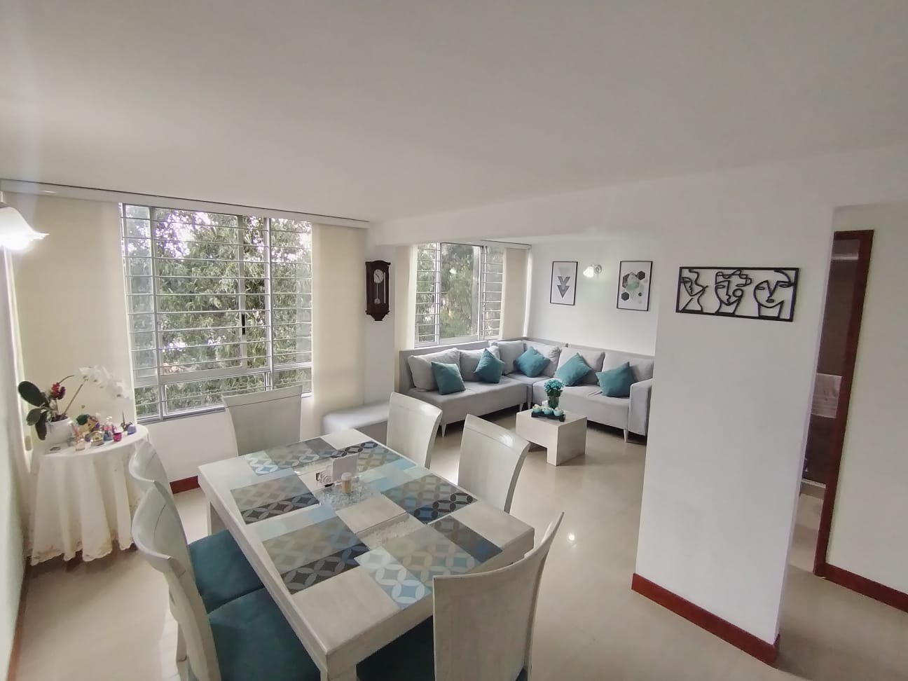 En venta Duplex En Tibana de 80 mt2 Piso 9 en Bogotá D.C.
