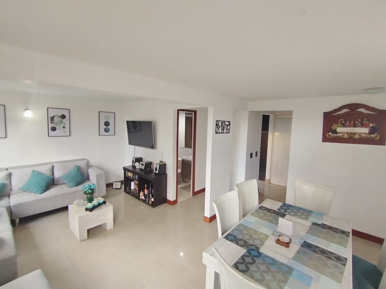 En venta Duplex En Tibana de 80 mt2 Piso 9 en Bogotá D.C.