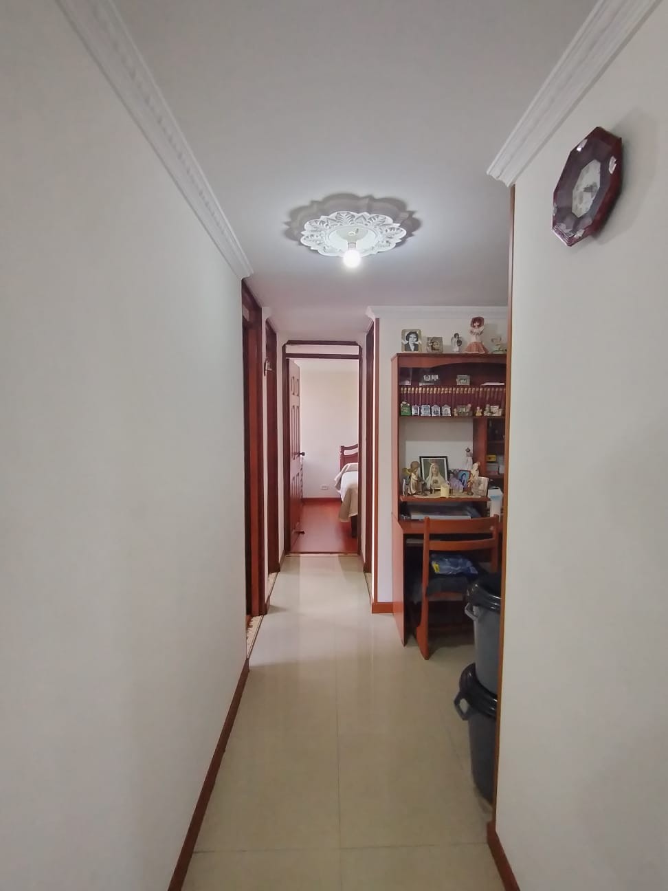 Se Vende Apartamento en Parques de Castilla 4 - 62 Mt2 .- Piso 2do en Bogotá D.C.