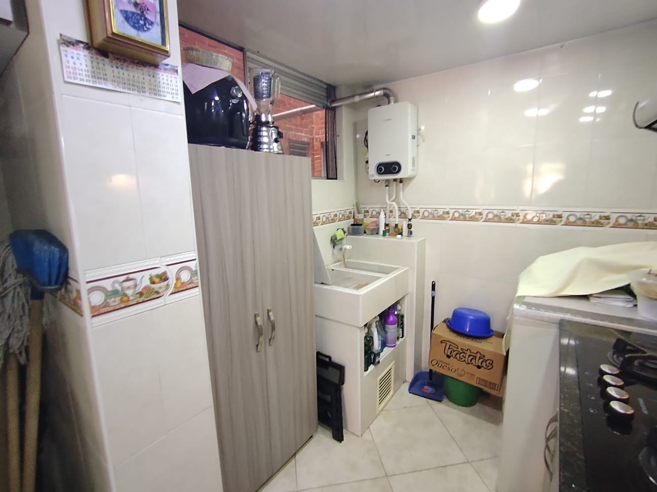 Se Vende Apartamento en Parques de Castilla 4 - 62 Mt2 .- Piso 2do en Bogotá D.C.