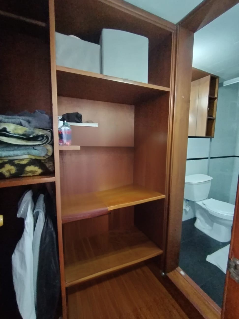 Se Vende Apartamento en Parques de Castilla 4 - 62 mt 2 - 4to Piso x Escaleras en Bogotá D.C.