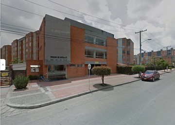Se Vende Apartamento en Parques de Castilla 5 - 56 mt 2 - 4to Piso x Escaleras en Bogotá D.C.