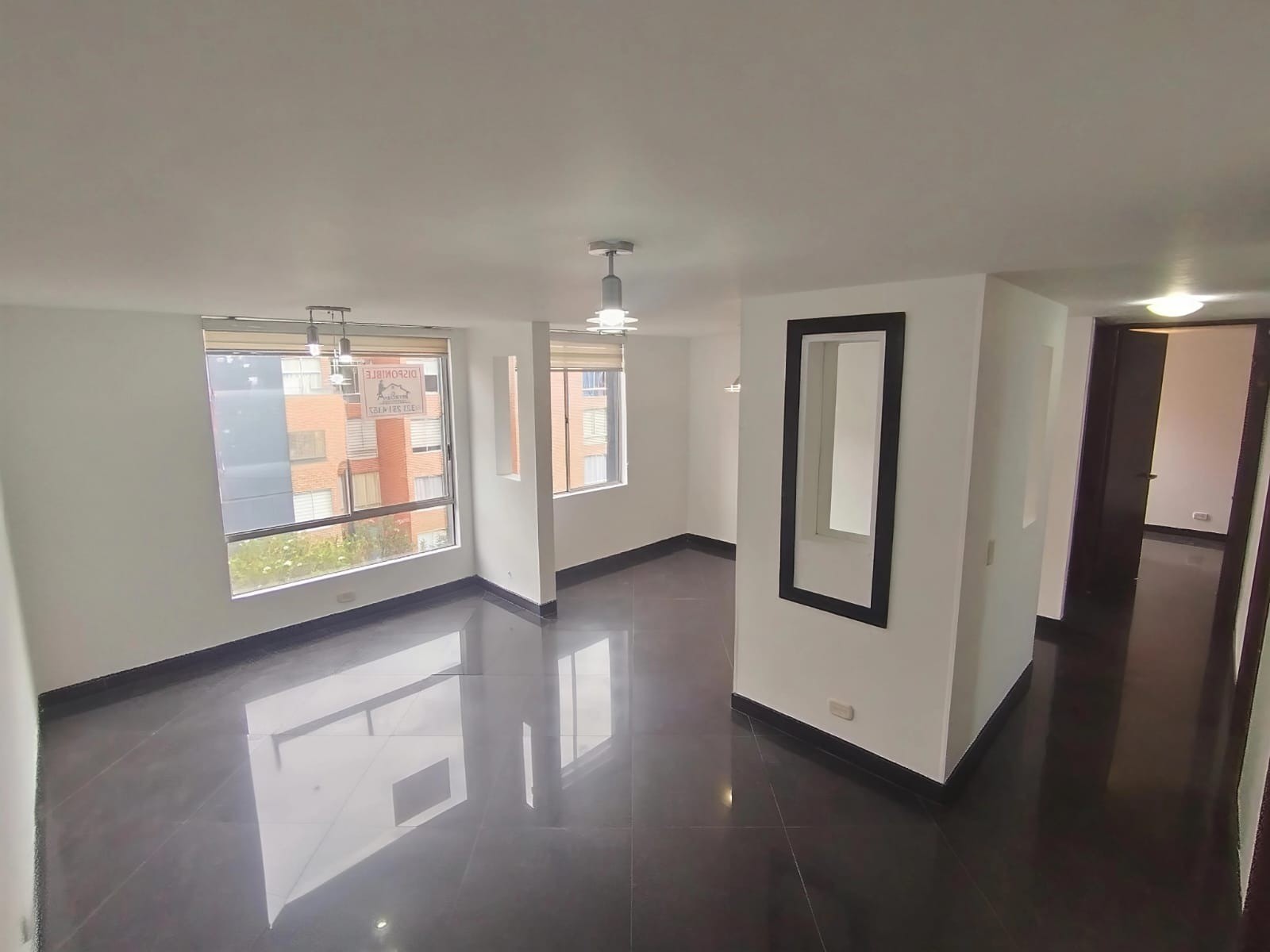 Se Vende Apartamento en Parques de Castilla 5 - 56 mt 2 - 4to Piso x Escaleras en Bogotá D.C.