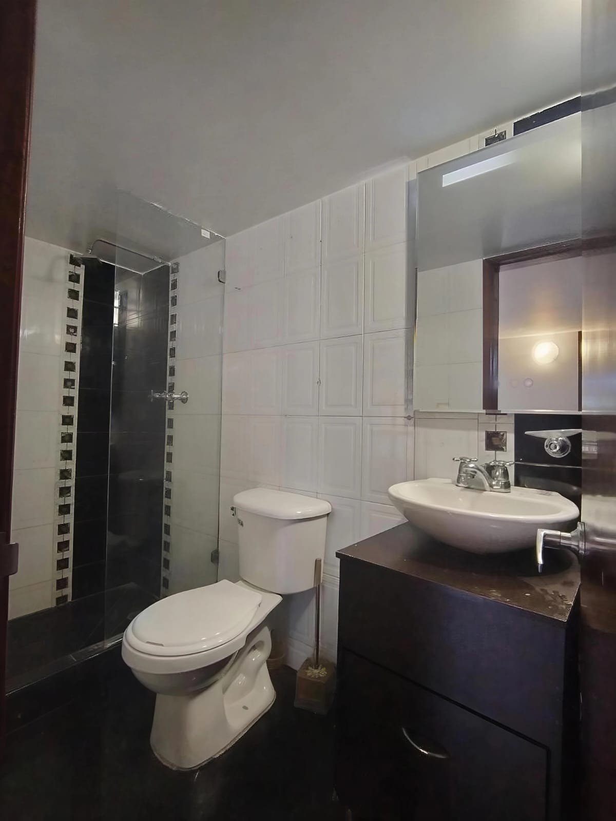 Se Vende Apartamento en Parques de Castilla 5 - 56 mt 2 - 4to Piso x Escaleras en Bogotá D.C.